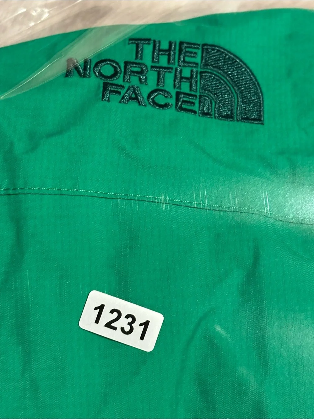 The North Face Men’s Medium Green Hooded Rain Jacket Lightweight Full Zip (1231)